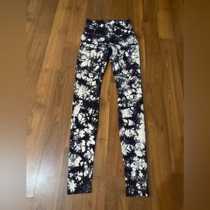 lululemon athletica Black and White Tie-Dye Leggings